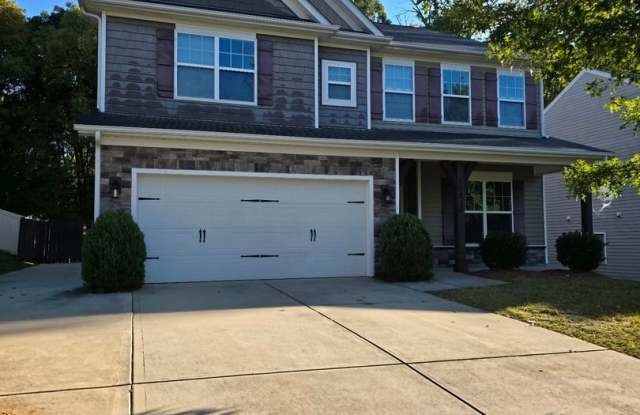 Available Now! 4BR/3BATH/2CAR GARAGE Gallery 1