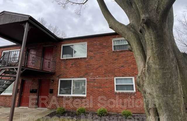 924 Rarig Ave. photos photos