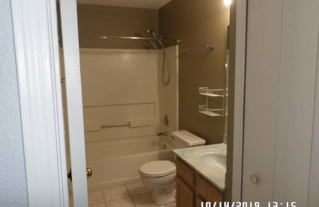 10150 GENI HILL CIR S Gallery 4