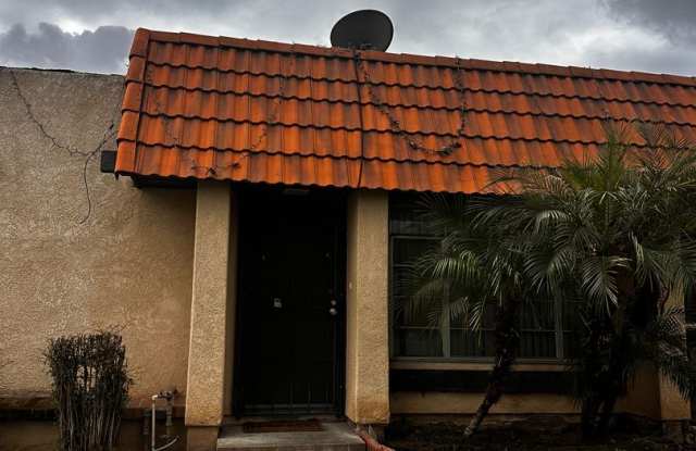 3609 Sampson Ct. #A - 3609 Sampson Court, Bakersfield, CA 93309