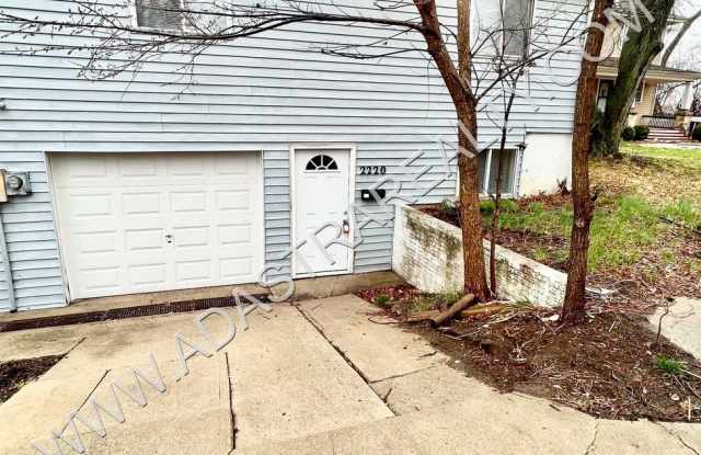 Beautiful 4 Bed Duplex in Independence-Available in JUNE!! photos photos