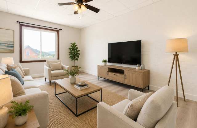 Cute 2 Bedroom, 1 Bath Home Pitcairn, PA | Section 8 Accepted Gallery 3