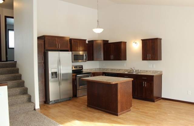 2239 35th St Circle S photos photos
