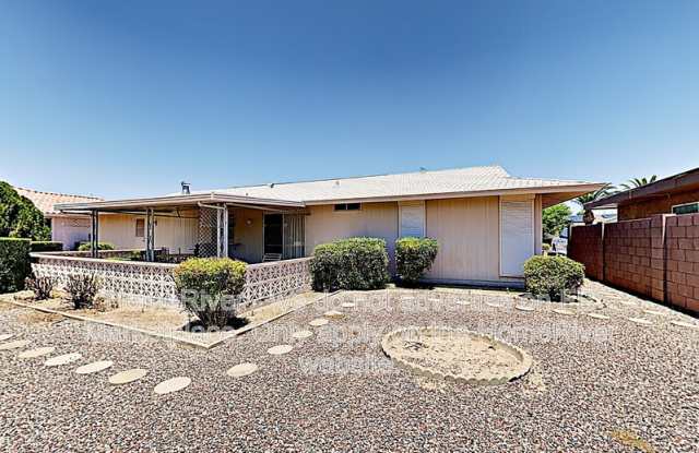 10413 W Oak Ridge Dr Gallery 2