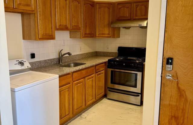 201 N 9TH Street photos photos