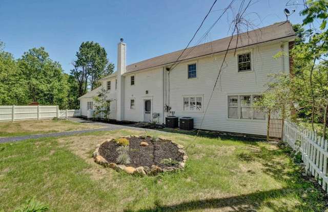 12 MCINTYRE WAY Gallery 3