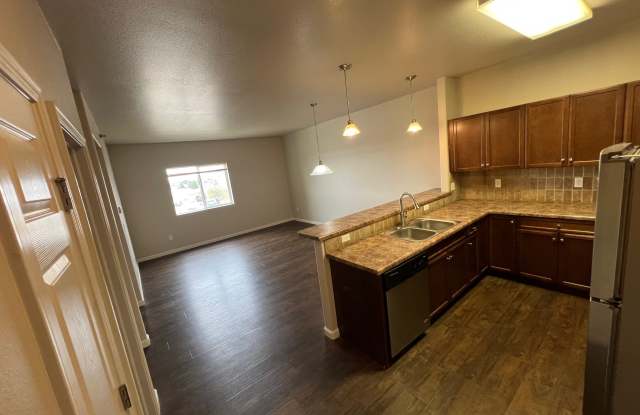 2202 Timbers St W Apt 202 photos photos
