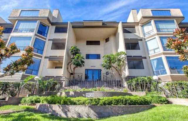 2 Bedroom 2 Bath Bay Park Condo with Stunning Mission Bay Views!! Gallery 1
