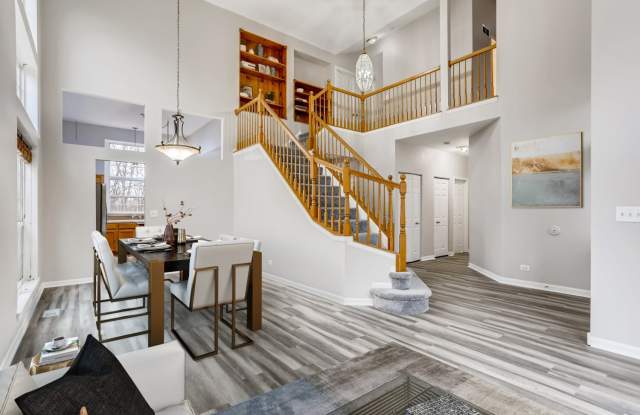 1806 S Cardinal Court Gallery 2