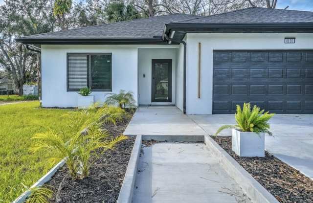 4535 47th Court - 4535 47th Court, Gifford, FL 32967