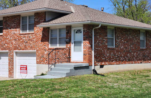 11228 E 25th St S photos photos