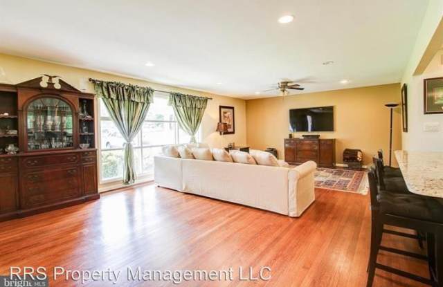 4227 Great Oak Road Gallery 4