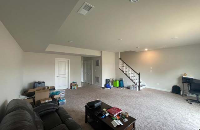 22256 CORNERSTONE CROSSING Terrace Gallery 4