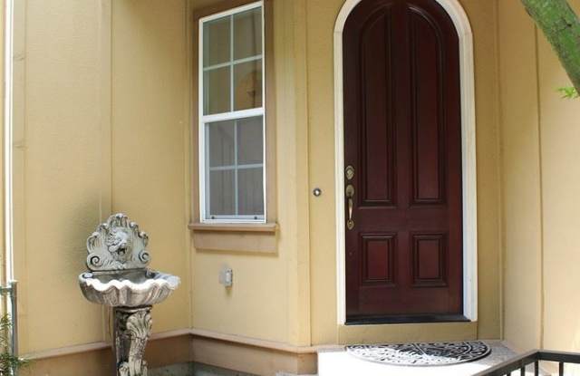 12792 NW Bayonne Ln Gallery 2