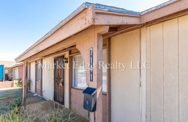 7141 West Westview Drive Gallery 3