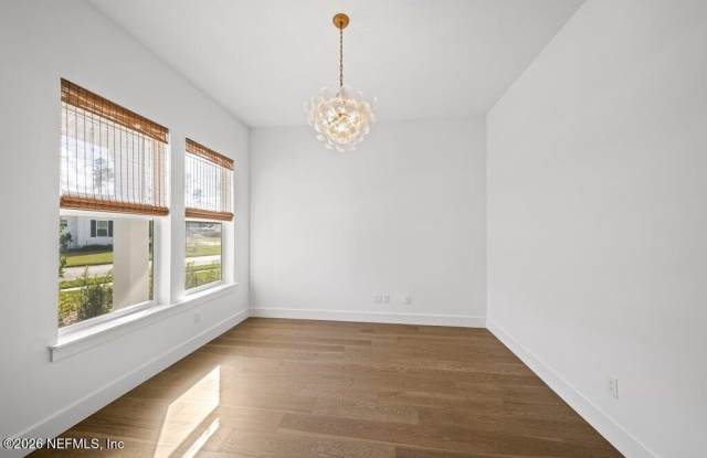 215 PINE GROVE Point Gallery 3