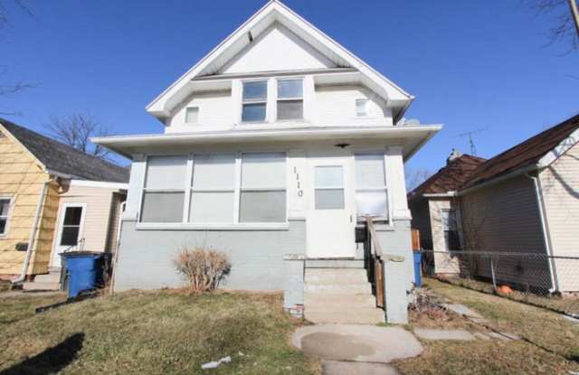 3 Bedroom House - South Side Neighborhood photos photos 3 Bedroom House - South Side Neighborhood photos photos