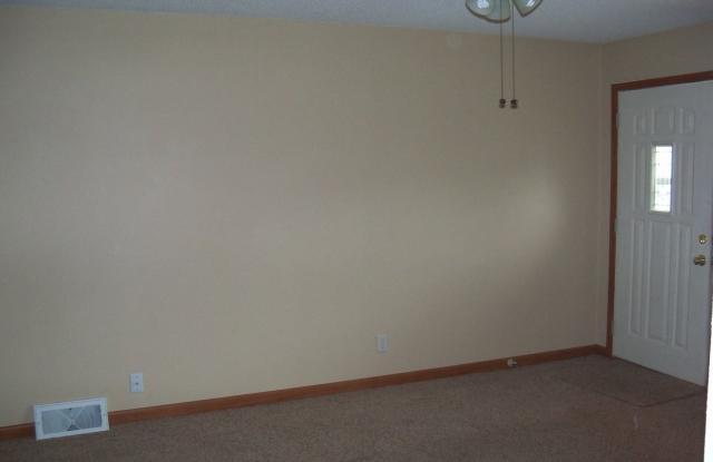 428 E. Idaho Gallery 4