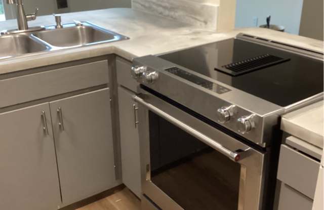 326 SW 12th Street photos photos