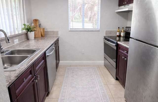 3 bd/2.5 ba + Stainless Steel Appliances + 1 Car Garage + up to 3 Months Off! photos photos