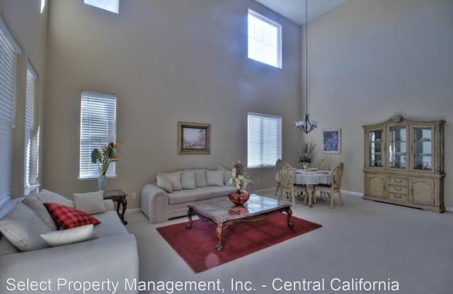 20859 Black Oak Dr Gallery 2