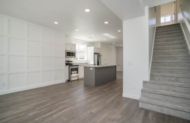 359 West 290 North Clearfield - 1 Gallery 4