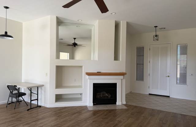 18424 North 48th Place Gallery 4