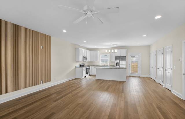 NEW 3-BEDROOM TOWNHOME | MOVE-IN READY Gallery 3