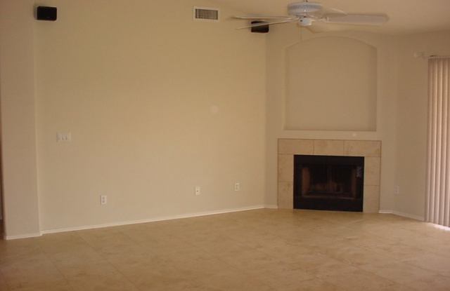 4201 East San Remo Avenue Gallery 2