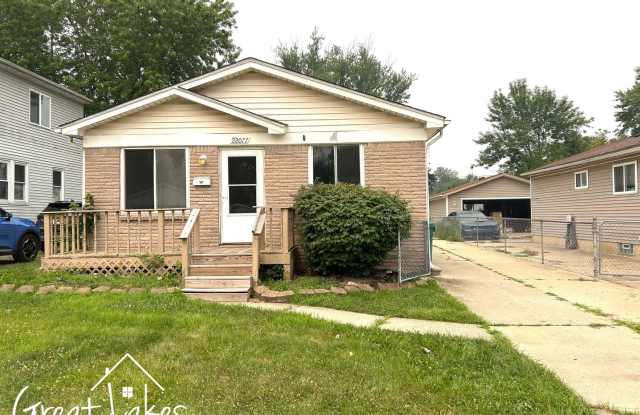 Beautiful 3 Bedroom 1 Bathroom now available for rent! photos photos Beautiful 3 Bedroom 1 Bathroom now available for rent! photos photos