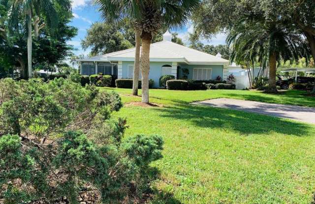 2BR/2BA Villa in Augusta Villas at Plantation - 410 Wexford Circle, Sarasota County, FL 34293