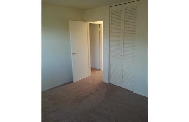796-800 Brookridge Drive Gallery 4