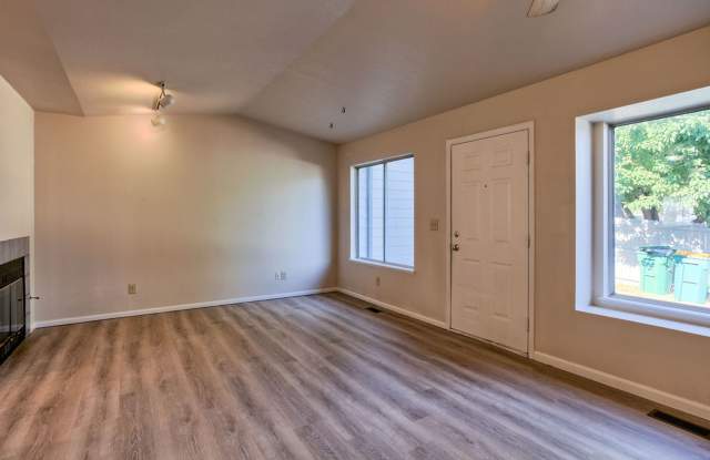 3025 W. Stuart E Gallery 4