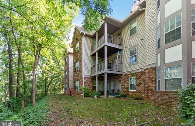 9716 LAKE POINTE COURT Gallery 4