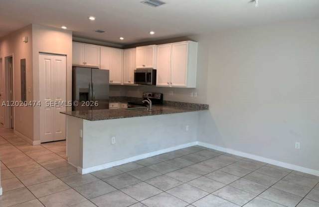 440 NW 11th Ave - 440 Northwest 11th Street, Florida City, FL 33034