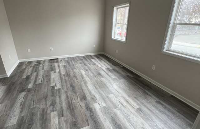 196 Main Street photos photos