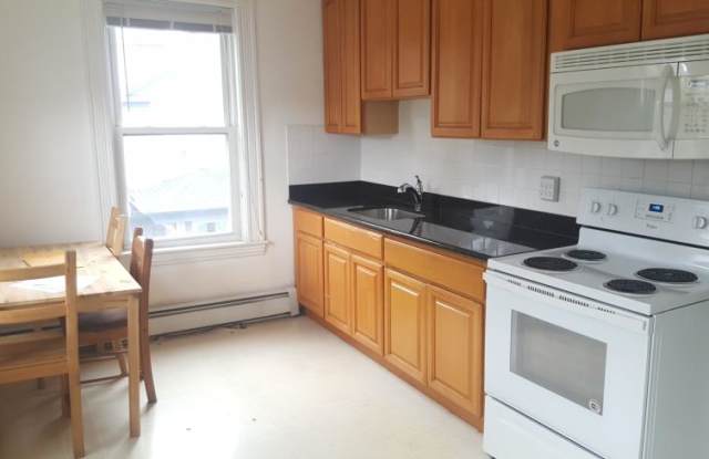 23 Townsend - 23 Townsend Street, Waltham, MA 02453