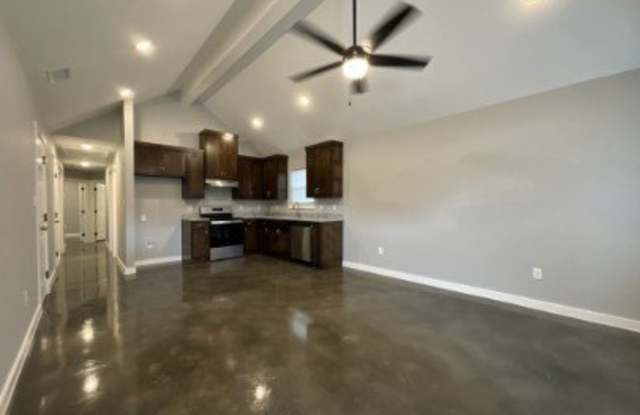 111 Chloe Drive Gallery 3