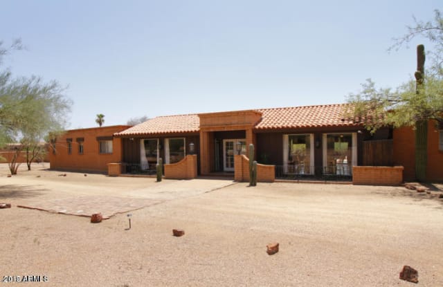 4825 E PALOMINO Road - 4825 East Palomino Road, Phoenix, AZ 85018