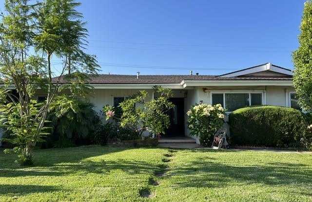 769 E Bickley Drive photos photos