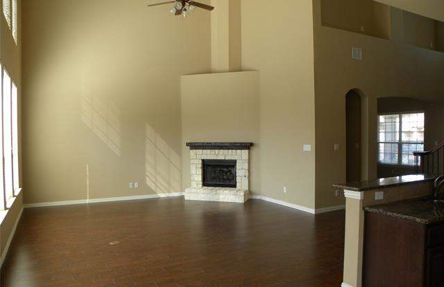 2420 Thunderbrook Drive Gallery 3