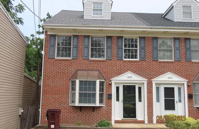 1805 W TENTH Street - 1805 West 10th Street, Wilmington, DE 19805