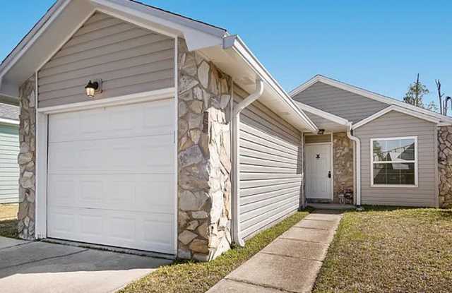 105 Christie Lane photos photos