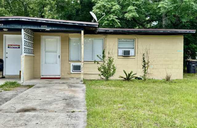 1851 DOYON Court photos photos