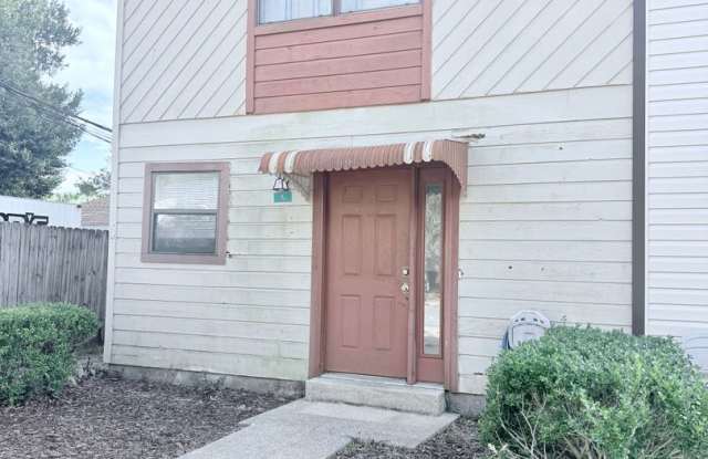 208 3rd St. K photos photos