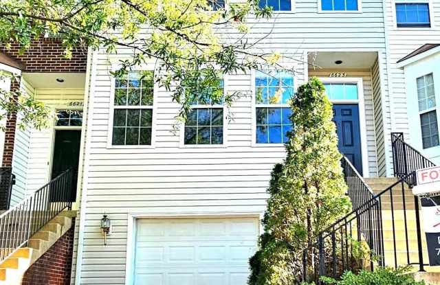 6623 PATENT PARISH Lane - 6623 Patent Parish Lane, Franconia, VA 22315