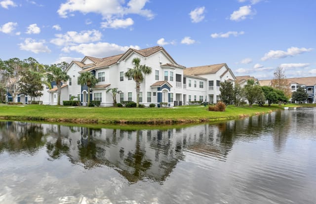 Halston World Gateway photos photos
