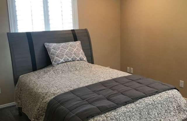 71571 Biskra Rd - 71571 Biskra Road, Rancho Mirage, CA 92270