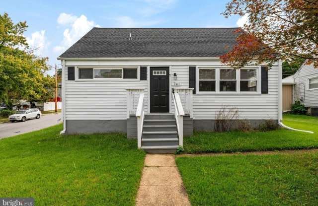 741 SILVER CREEK Road Gallery 1