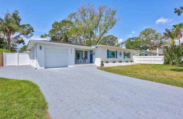 4321 SUNRISE DRIVE S photos photos